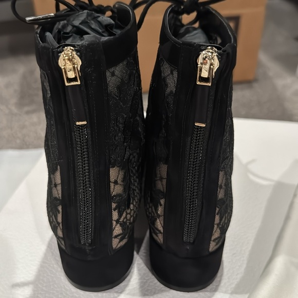 Dior Naughtily Lace ankle boots - Picture 9 of 15